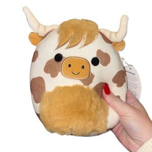 NWT Alonzo the Cow Squishmallow